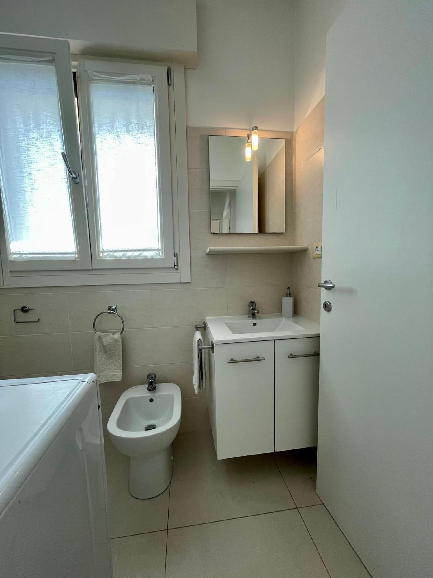 Appartamento Al Faro I Terracerelax&Parking Lignano Sabbiadoro Exteriör bild